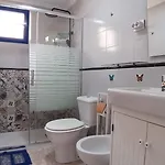 Charming 3-bedroom In Corralejo, Lanzarote Apartament Corralejo
