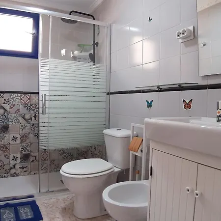 Charming 3-bedroom In Corralejo, Lanzarote Apartament Corralejo